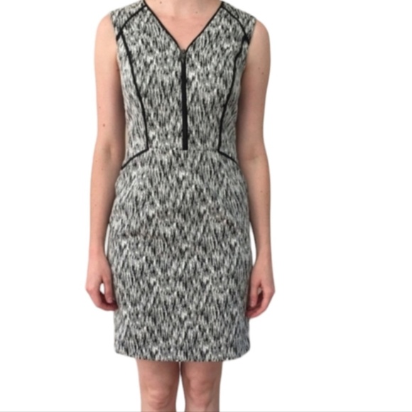 Banana Republic Dress - Office Career Shift Dress - Size 6 - EUC - Black White - Picture 4 of 16